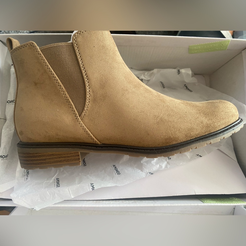 Sonoma Brown Ankle Boots